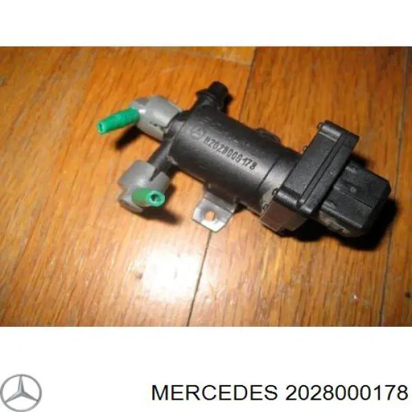 2028000178 Mercedes Acionamento de comporta de forno