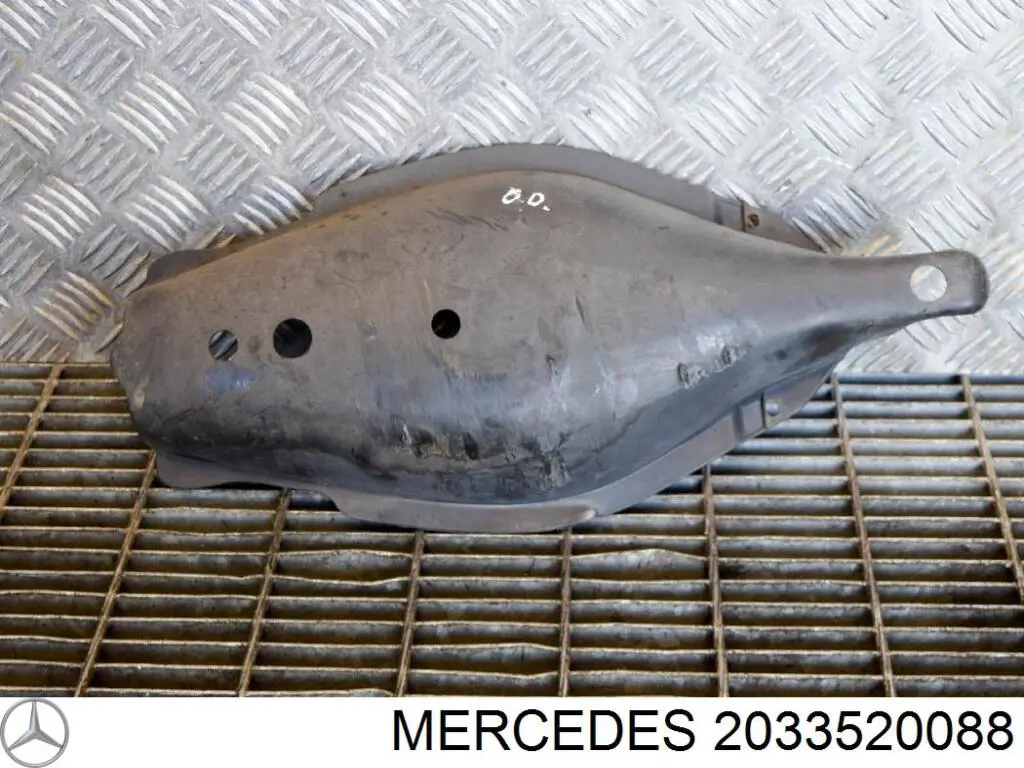 2033520088 Mercedes Proteção do braço inferior traseiro