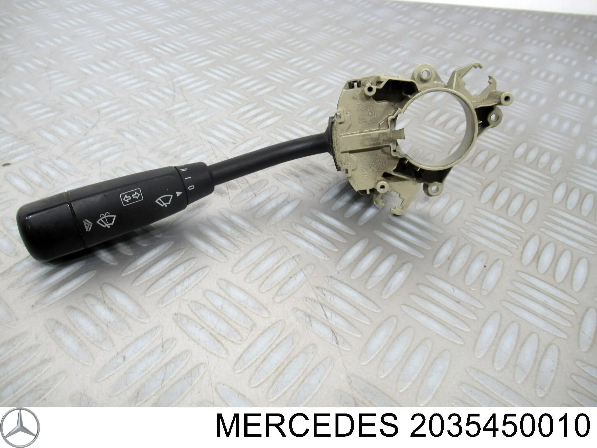 Compre A20354500107C45 Mercedes Comutador esquerdo instalado na coluna da direção