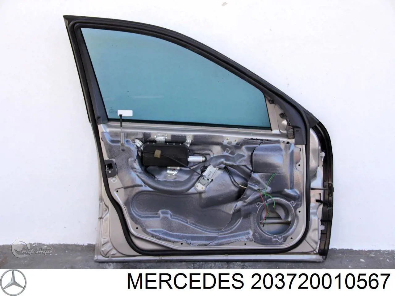 2037200105 Mercedes Porta dianteira esquerda