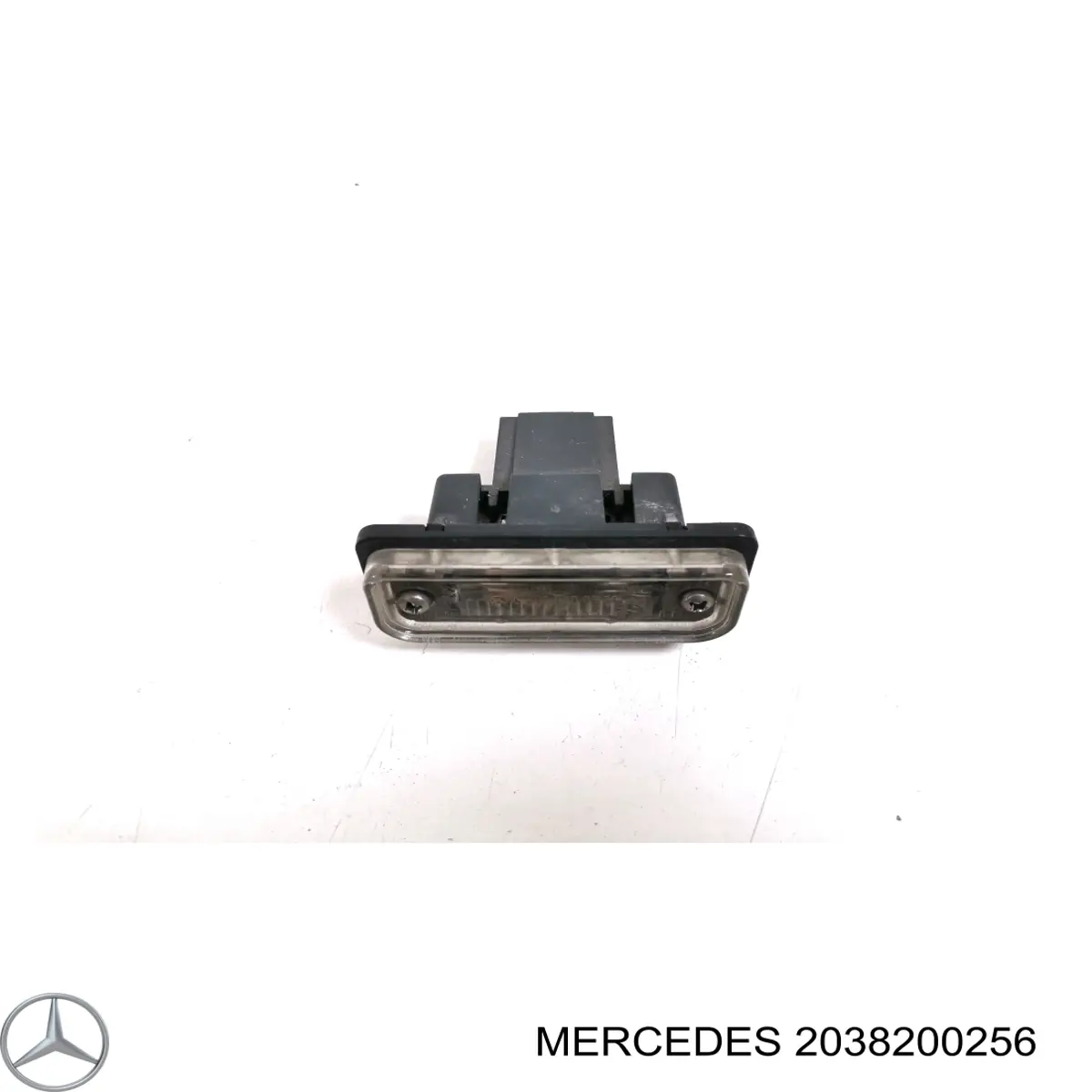 Lanterna da luz de fundo de matrícula traseira Mercedes 2038200256 preço, a partir de 20,31 USD