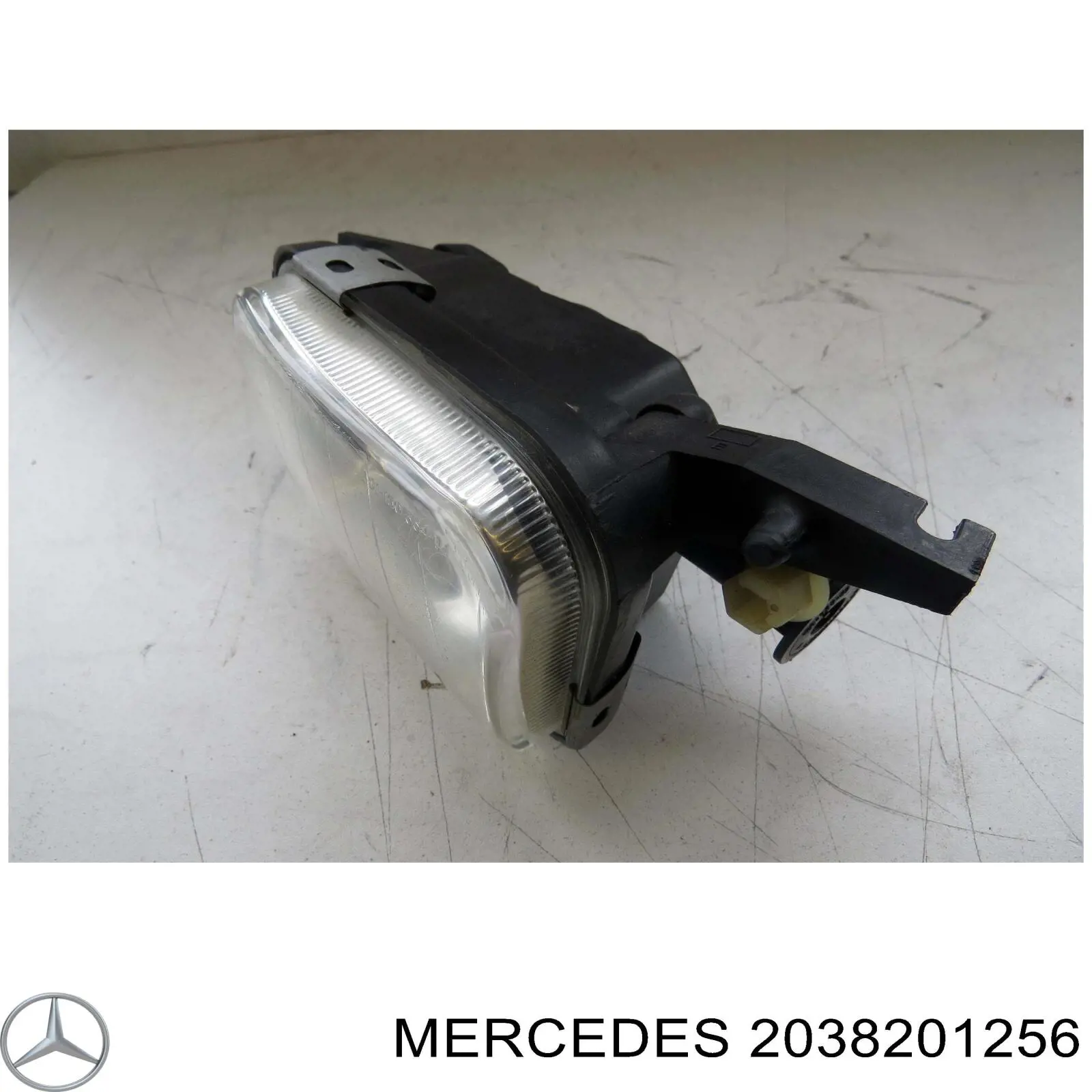 Compre 2038201256 Mercedes Luzes de nevoeiro direitas