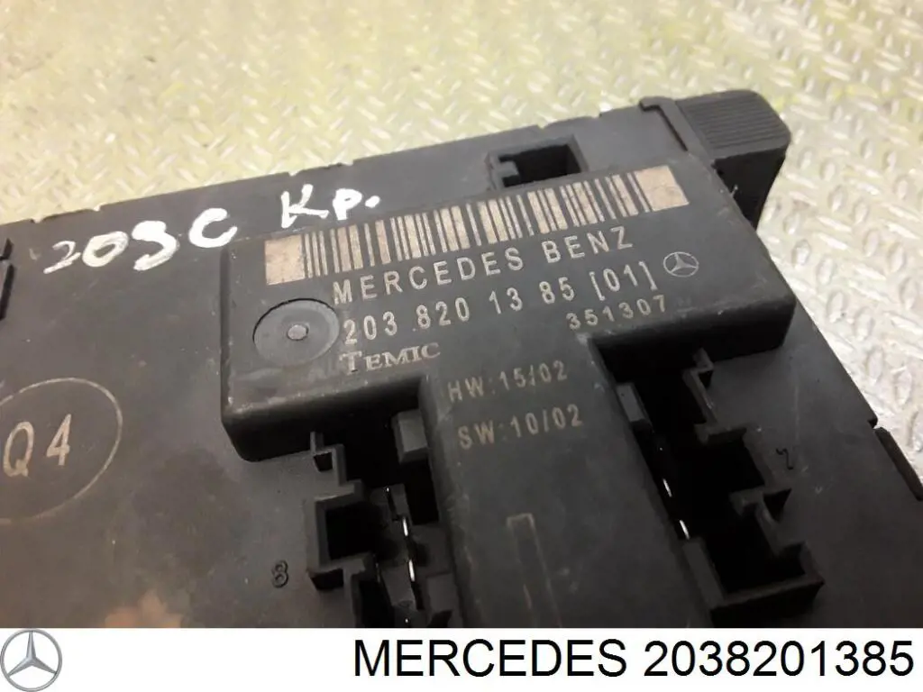 Módulo de conforto da porta dianteira 2038201385 Mercedes