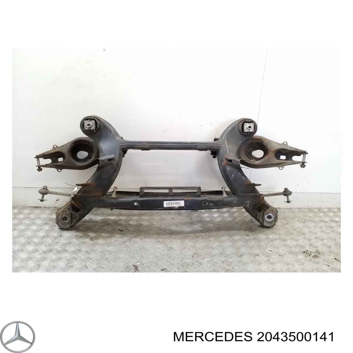A212350380564 Mercedes Viga de suspensão traseira (plataforma veicular)