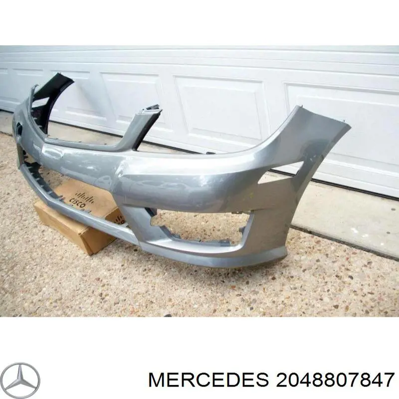 A20488078479999 Mercedes Pára-choque dianteiro
