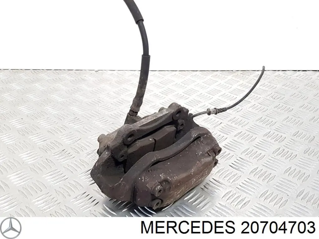 20704703 Mercedes 