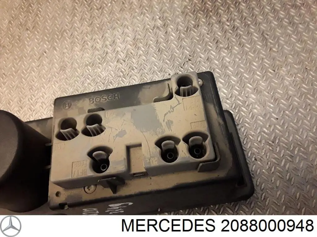 Compre 2088000948 Mercedes Bomba do sistema pneumático de carroçaria
