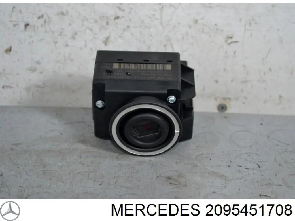 2095451708 Mercedes 
