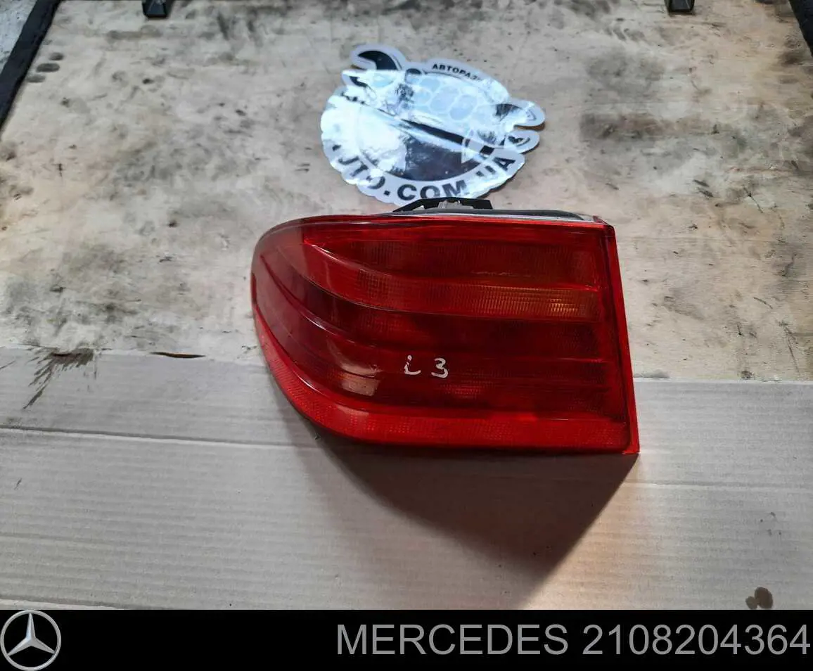 Lanterna traseira esquerda externa Mercedes 2108204364 preço, a partir de 49,37 USD