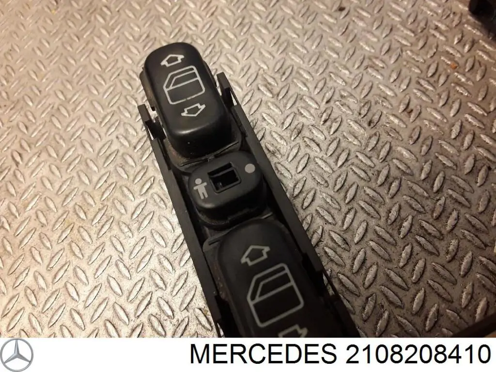 Unidade de botões de controlo de elevador de vidro de consola central Mercedes 2108208410 preço, a partir de 47,67 USD
