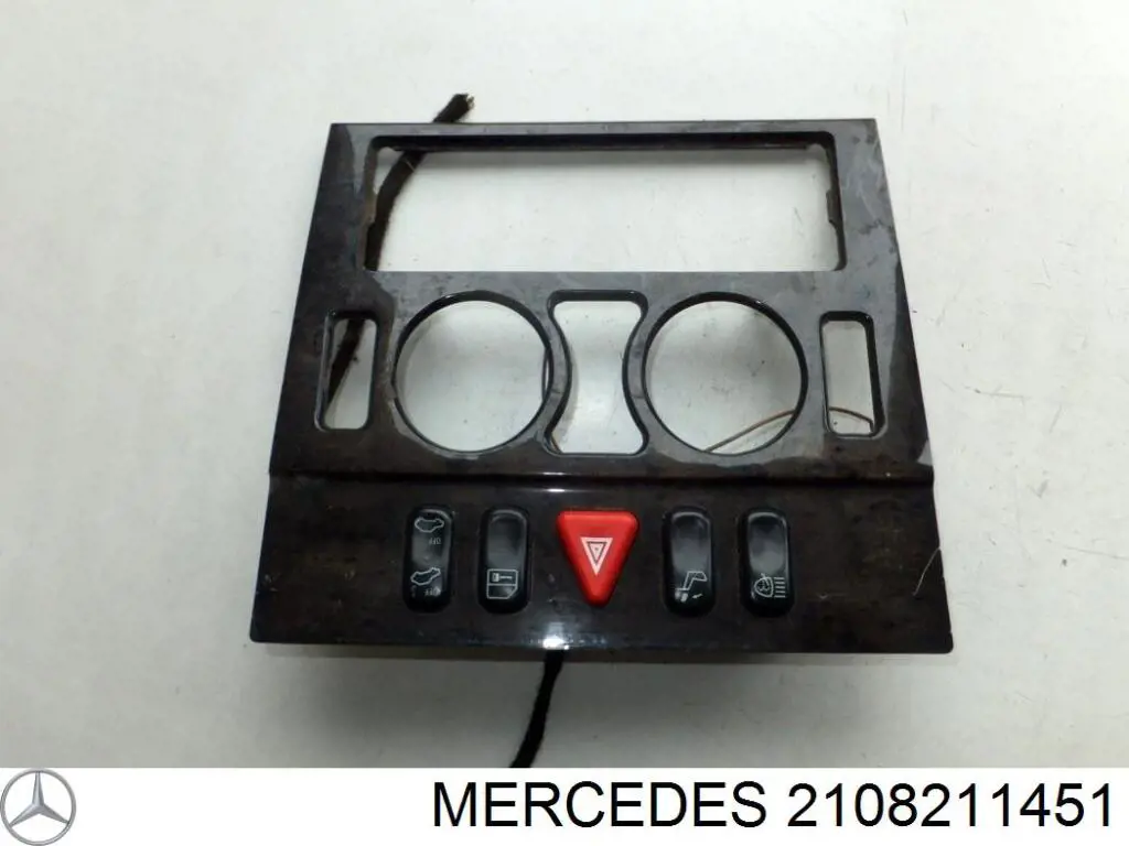A2108207910 Mercedes Botão de ativação de sensor de estacionamento