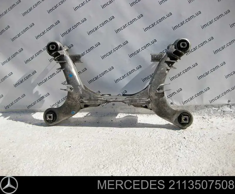 2113507508 Mercedes Viga de suspensão traseira (plataforma veicular)