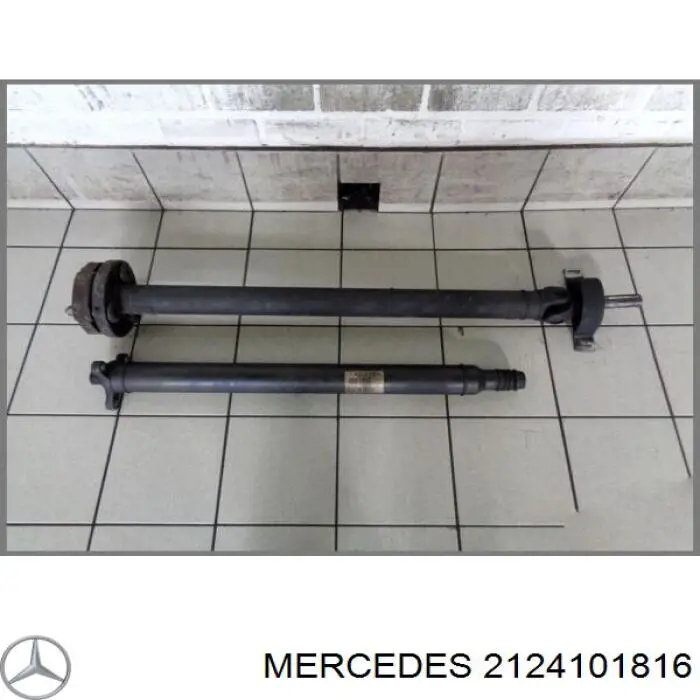 A2124101816 Mercedes Junta universal traseira montada
