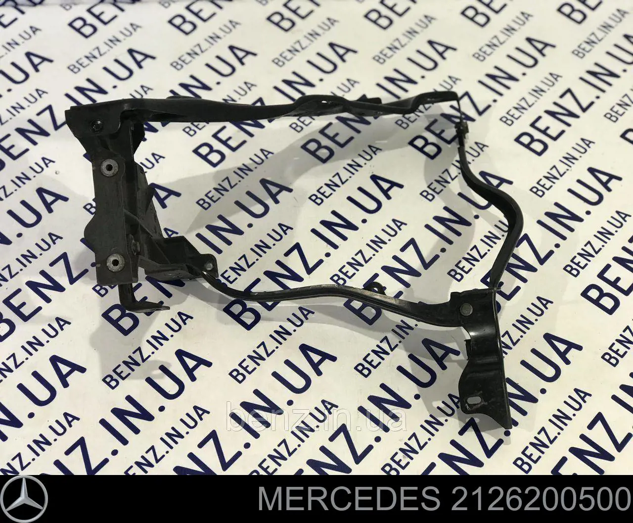 2126200500 Mercedes Suporte esquerdo do radiador (painel de montagem de fixação das luzes)