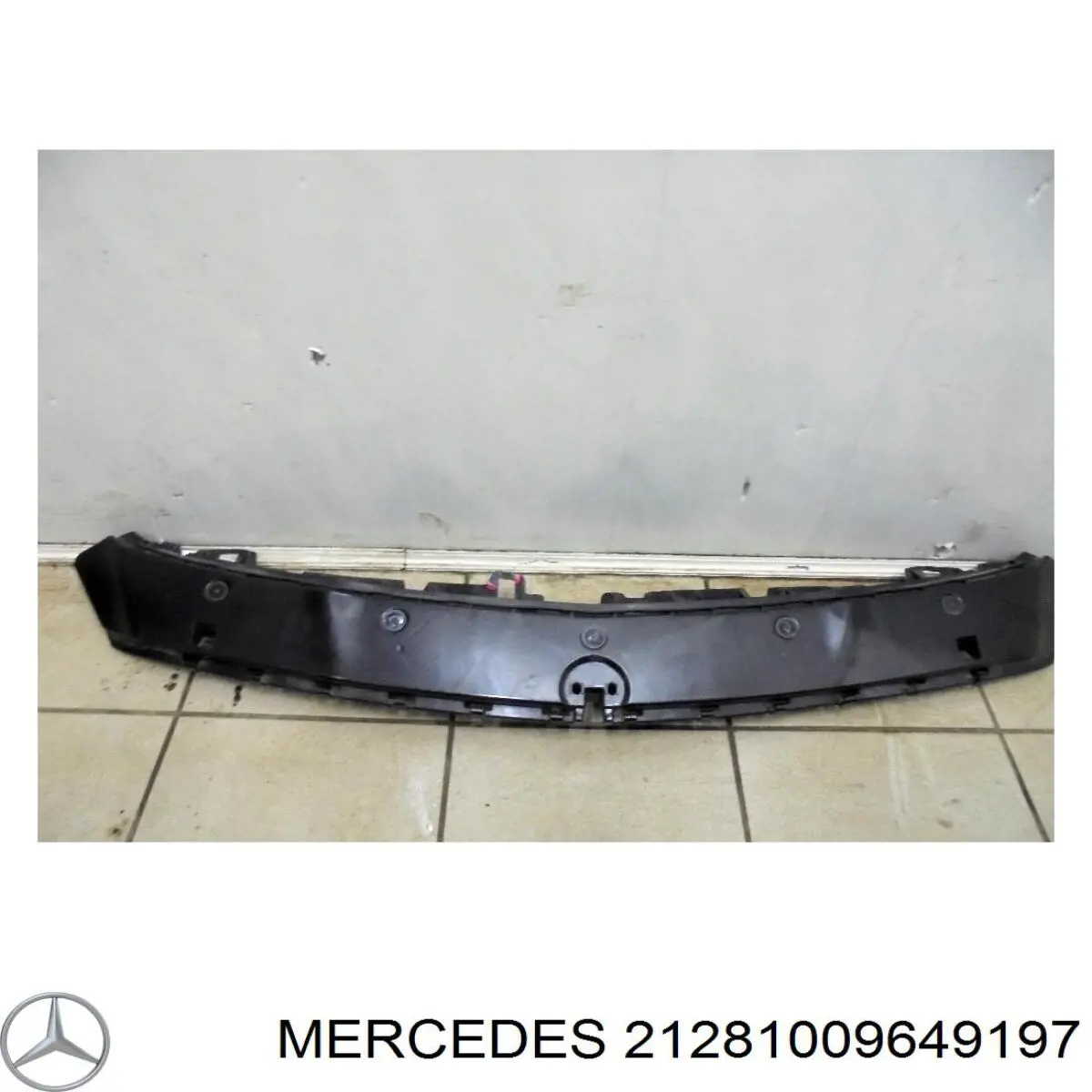 Placa sobreposta (tampa) do espelho de retrovisão esquerdo Mercedes A2468110100 preço, a partir de 52,53 USD