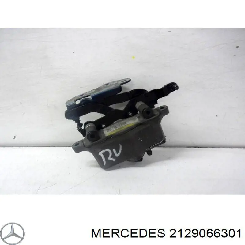 Pirotecnia do capô Mercedes A212906630128 preço, a partir de 175,53 USD