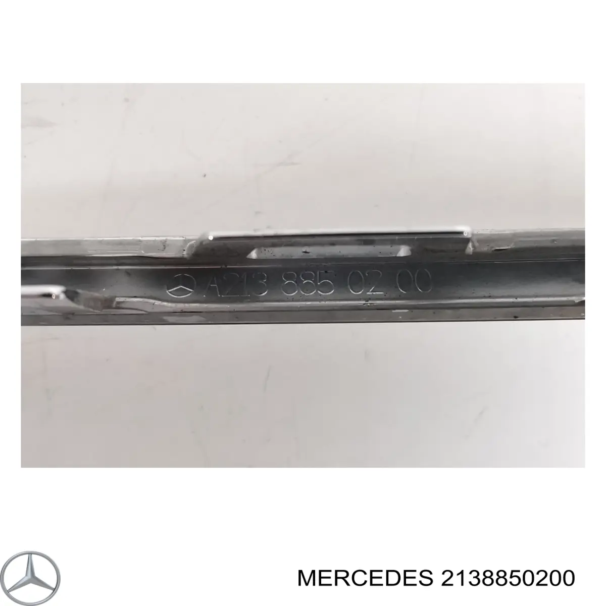 Placa sobreposta (carcaça) de grelha do radiador Prasco ME0472305 preço, a partir de 101,29 USD