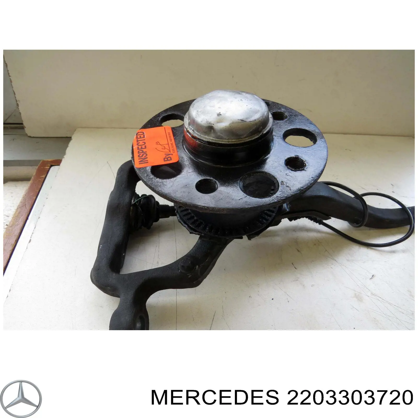 Pino moente (extremidade do eixo) dianteiro esquerdo Mercedes A2203303720 preço, a partir de 100,98 USD