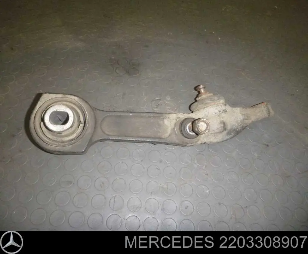Braço oscilante inferior esquerdo de suspensão dianteira Mercedes 2203308907 preço, a partir de 90,24 USD