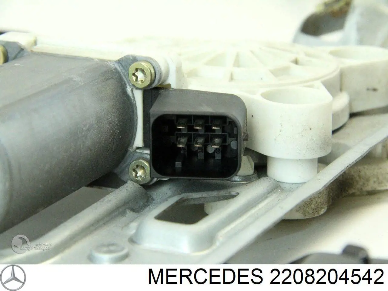 A2208205342 Mercedes Motor de acionamento de vidro da porta dianteira esquerda