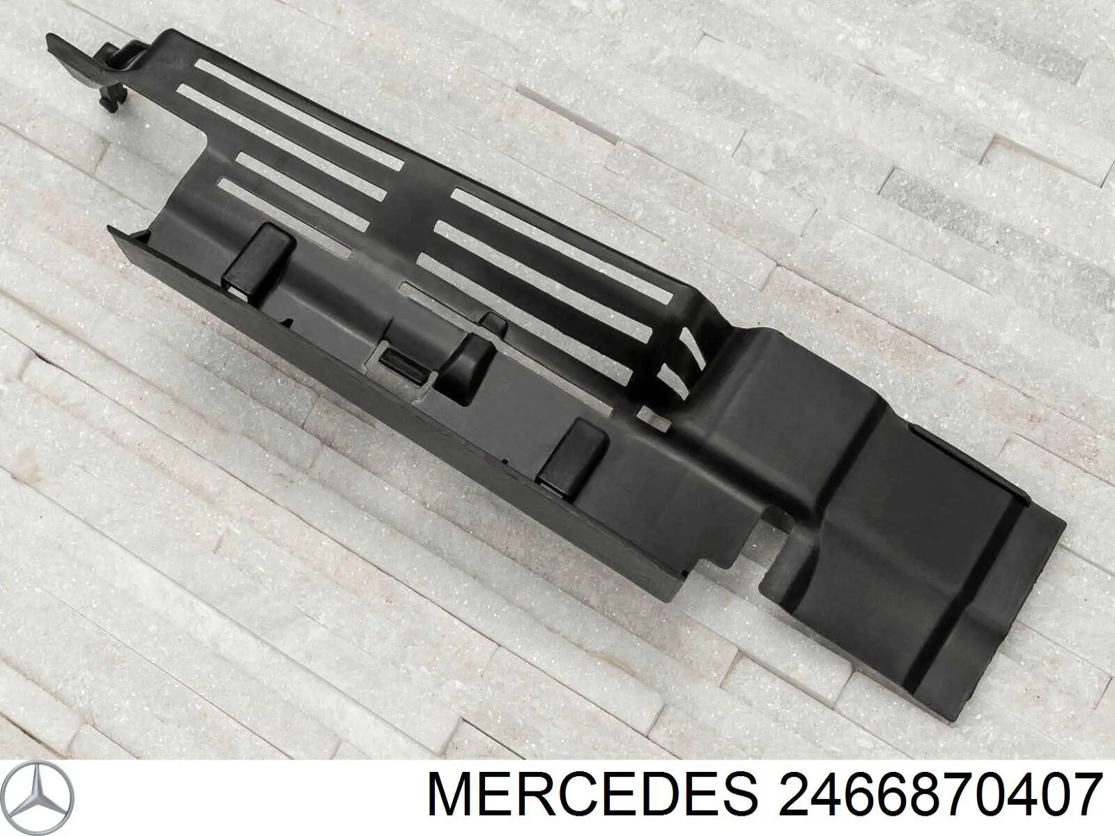 2466870407 Mercedes Conduto de ar (defletor) inferior do radiador