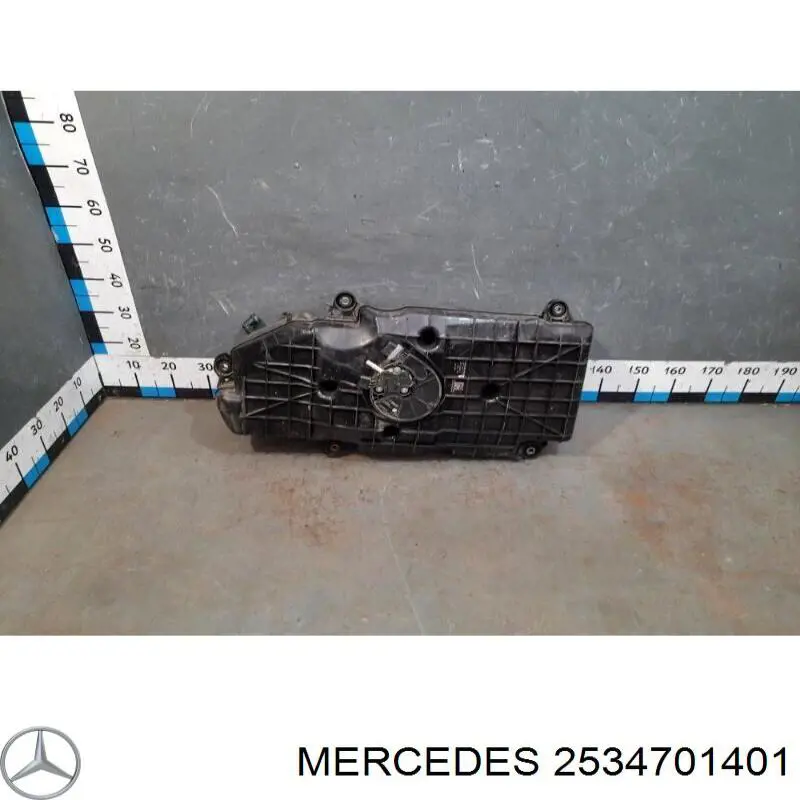 2534701401 Mercedes Tanque AD BLUE