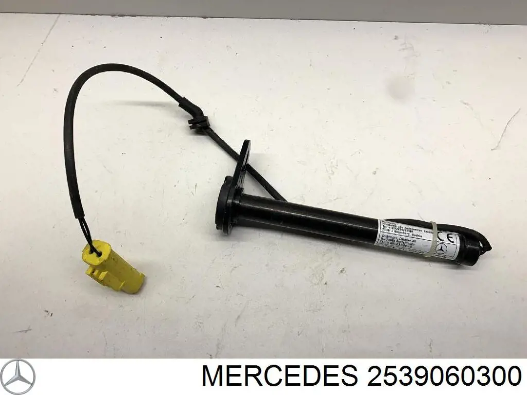 Compre 2539060300 Mercedes Grelha central do pára-choque dianteiro