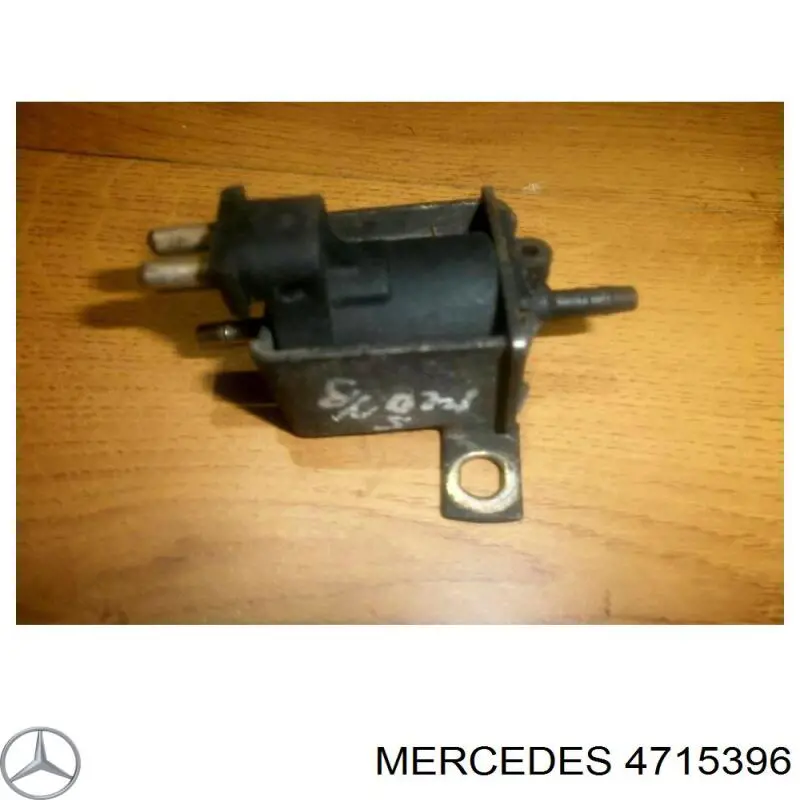 4715396 Mercedes 