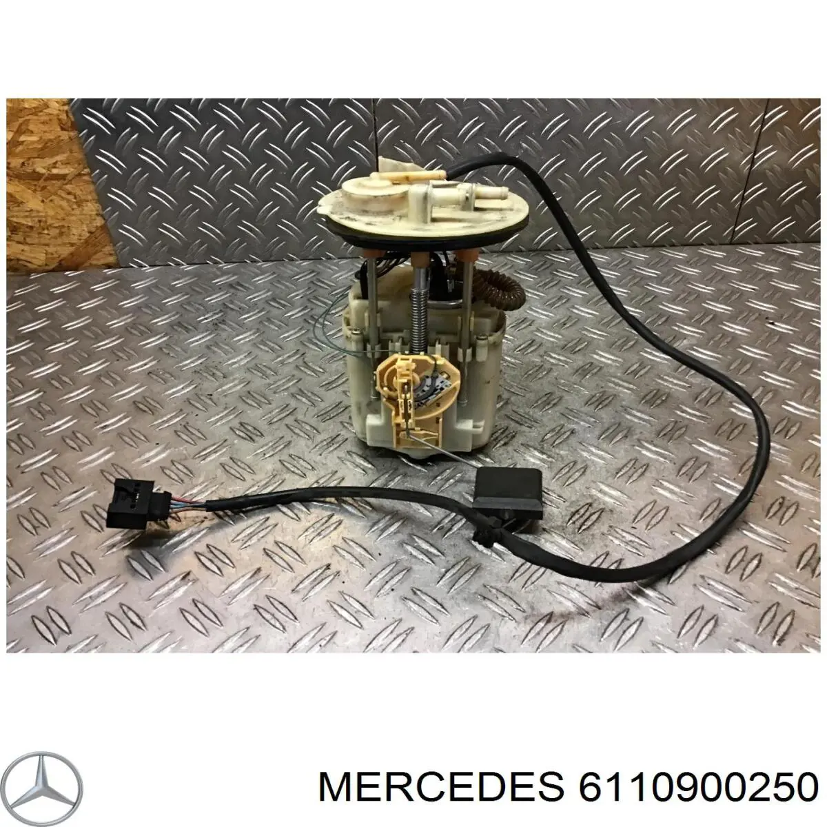 Compre 6110900250 Mercedes Bomba de combustível mecânica