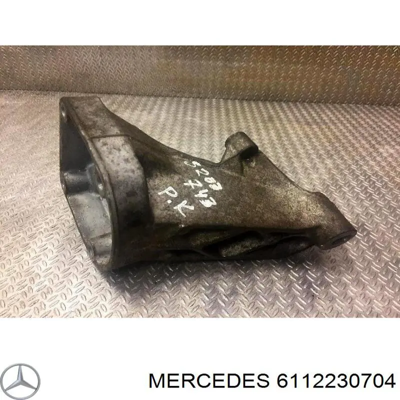 Consola de coxim (apoio) esquerda de motor Mercedes 6112230704 preço, a partir de 45,97 USD