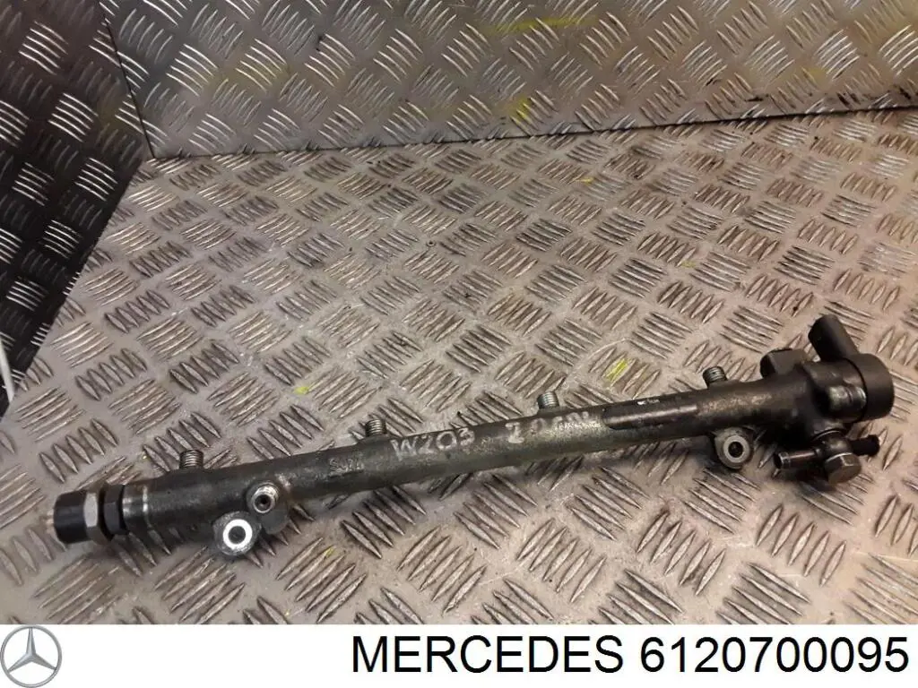Distribuidor de combustível (rampa) Mercedes 6120700095 preço, a partir de 143,26 USD