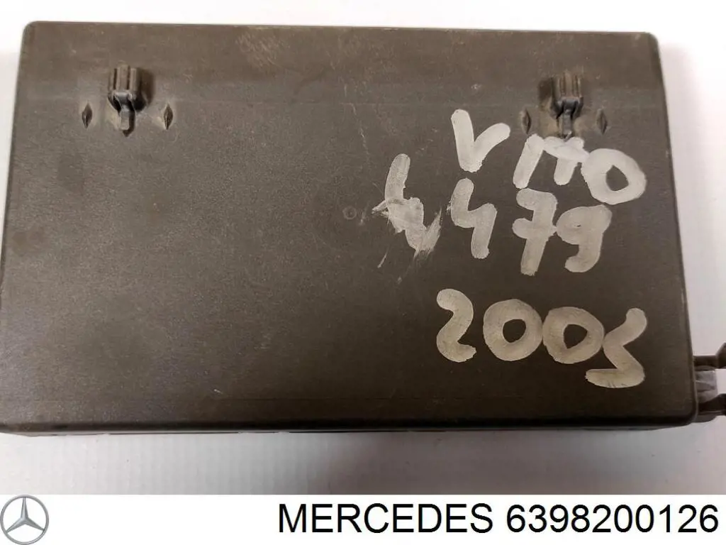 6398200126 Mercedes Módulo de conforto da porta dianteira