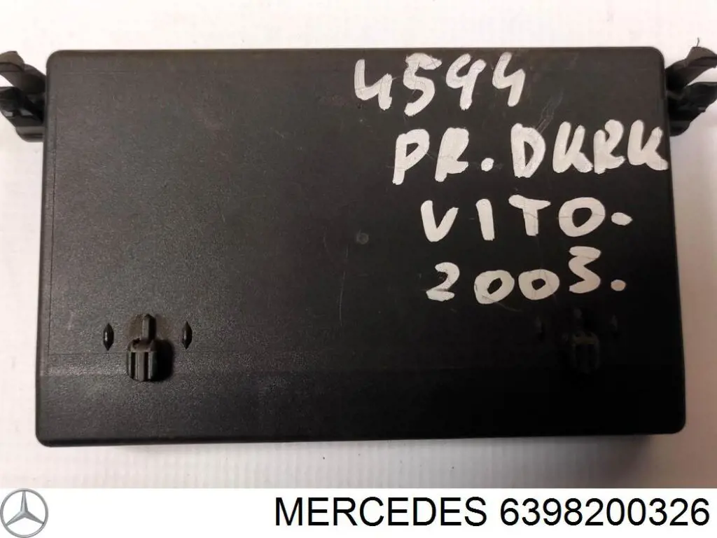 6398200326 Mercedes Módulo de conforto da porta dianteira