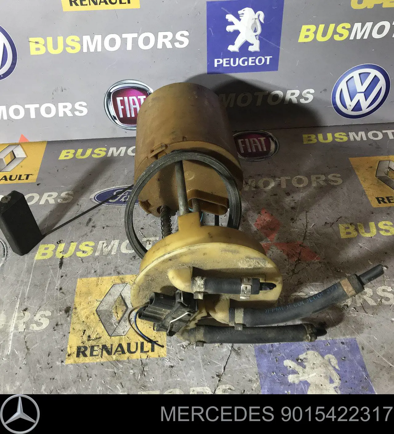 9015422317 Mercedes Módulo de bomba de combustível com sensor do nível de combustível
