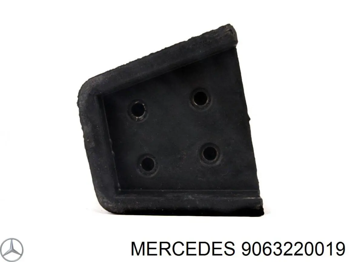 Bloco silencioso (bucha) da suspensão de lâminas dianteira Mercedes 9063220019 preço, a partir de 14,28 USD