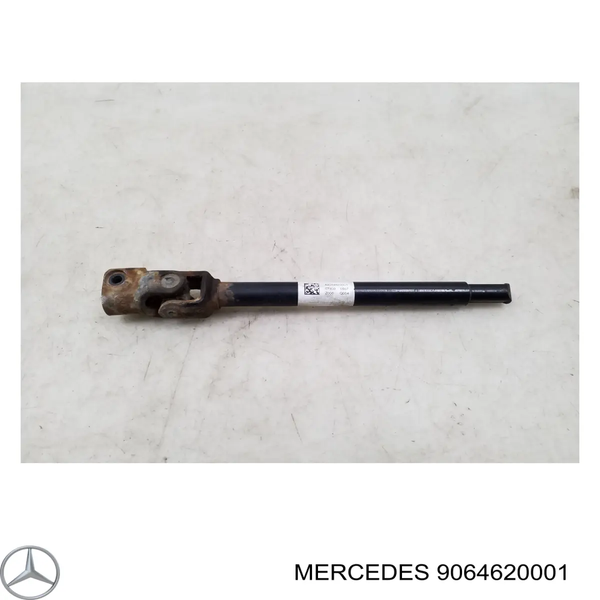 Junta universal inferior da árvore da coluna de direção Mercedes 9064620001 preço, a partir de 46,94 USD