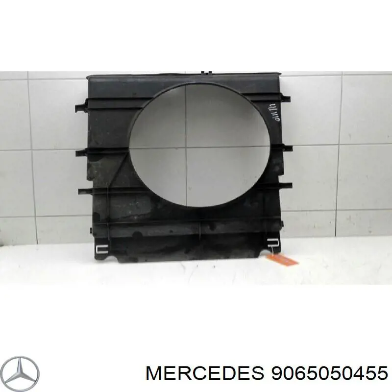 Difusor do radiador de esfriamento Mercedes 9065050455 preço, a partir de 43,10 USD