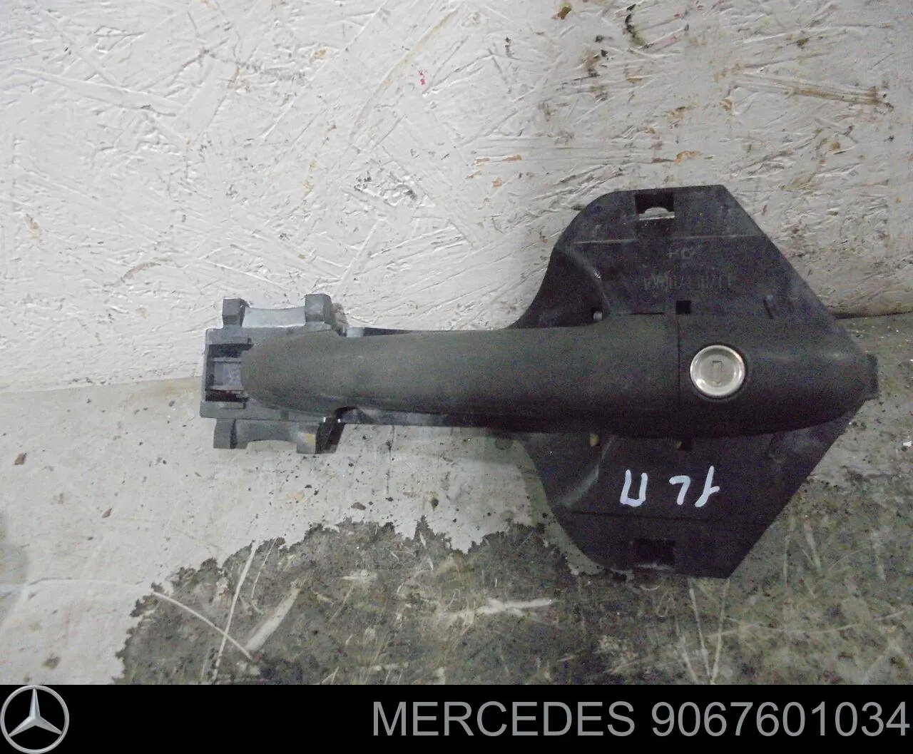 9067601034 VAG Suporte de maçaneta externa da porta dianteira direita