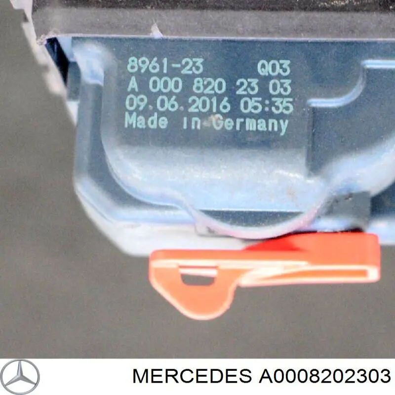 A0008202303 Mercedes Motor acionador de abertura do alcapão de tanque