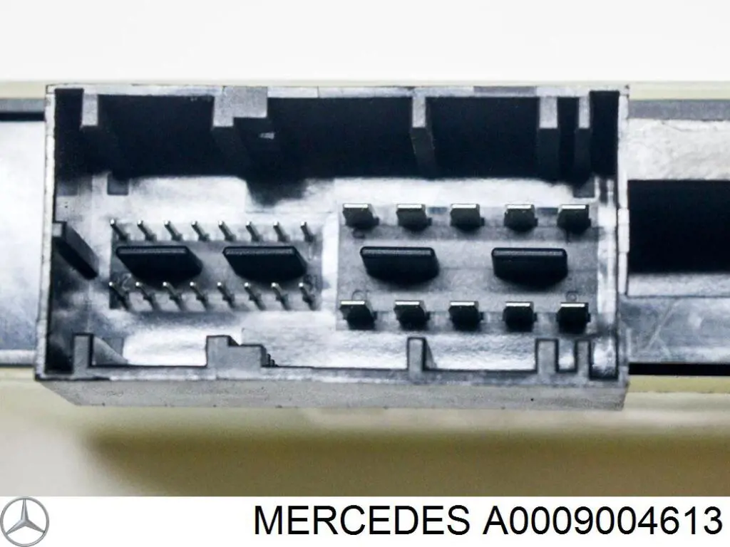 Compre A0009004613 Mercedes Unidade de controlo AD BLUE