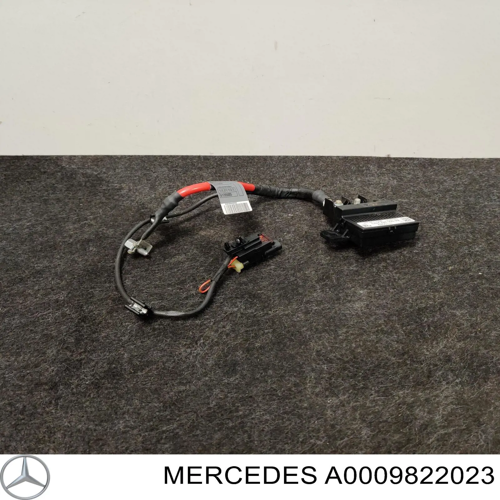 Relê de controlo de carga da PILHA Mercedes A0009822023 preço, a partir de 101,76 USD