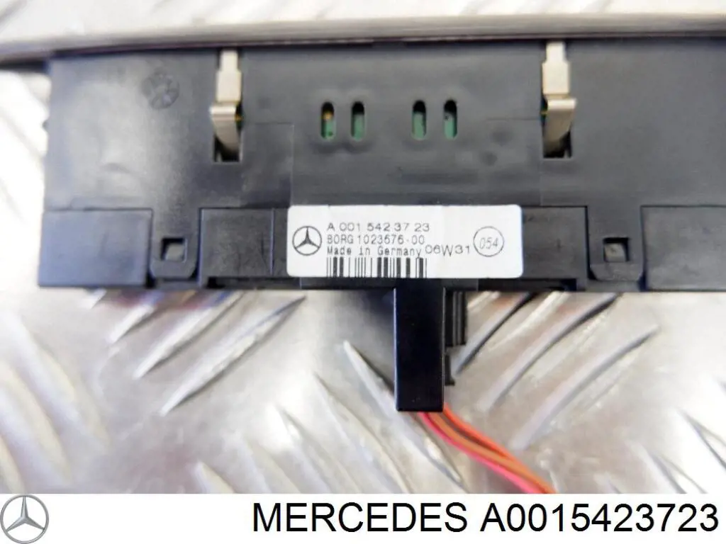 Display do sensor de estacionamento Mercedes A0015423723 preço, a partir de 54,48 USD