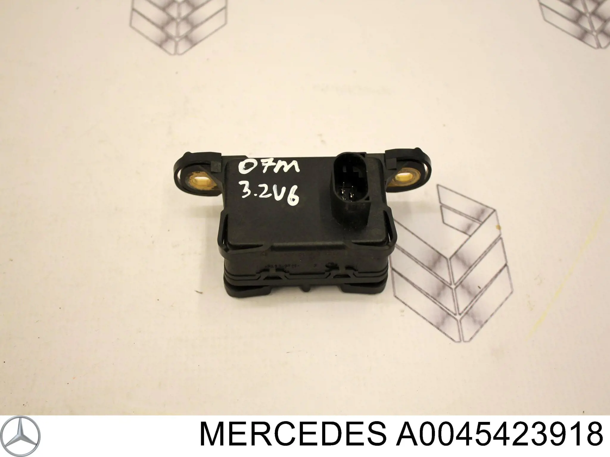 Compre A0045423918 Mercedes Sensor de aceleração transversal (ESP)
