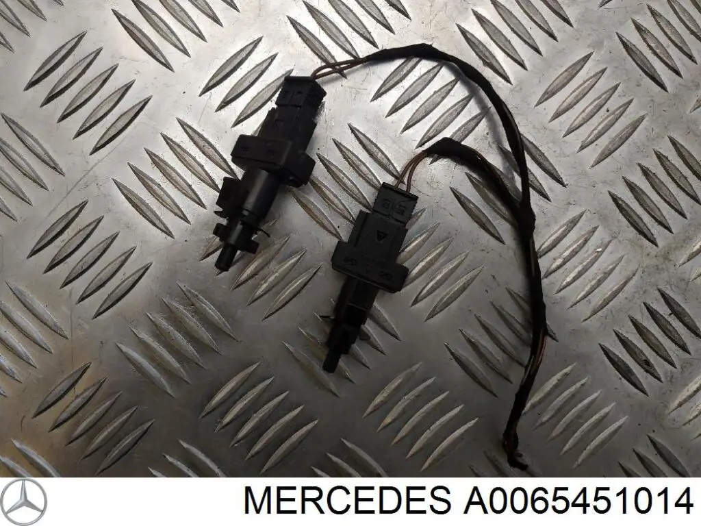 Sensor de ativação de embraiagem Mercedes A0065451014 preço, a partir de 7,34 USD