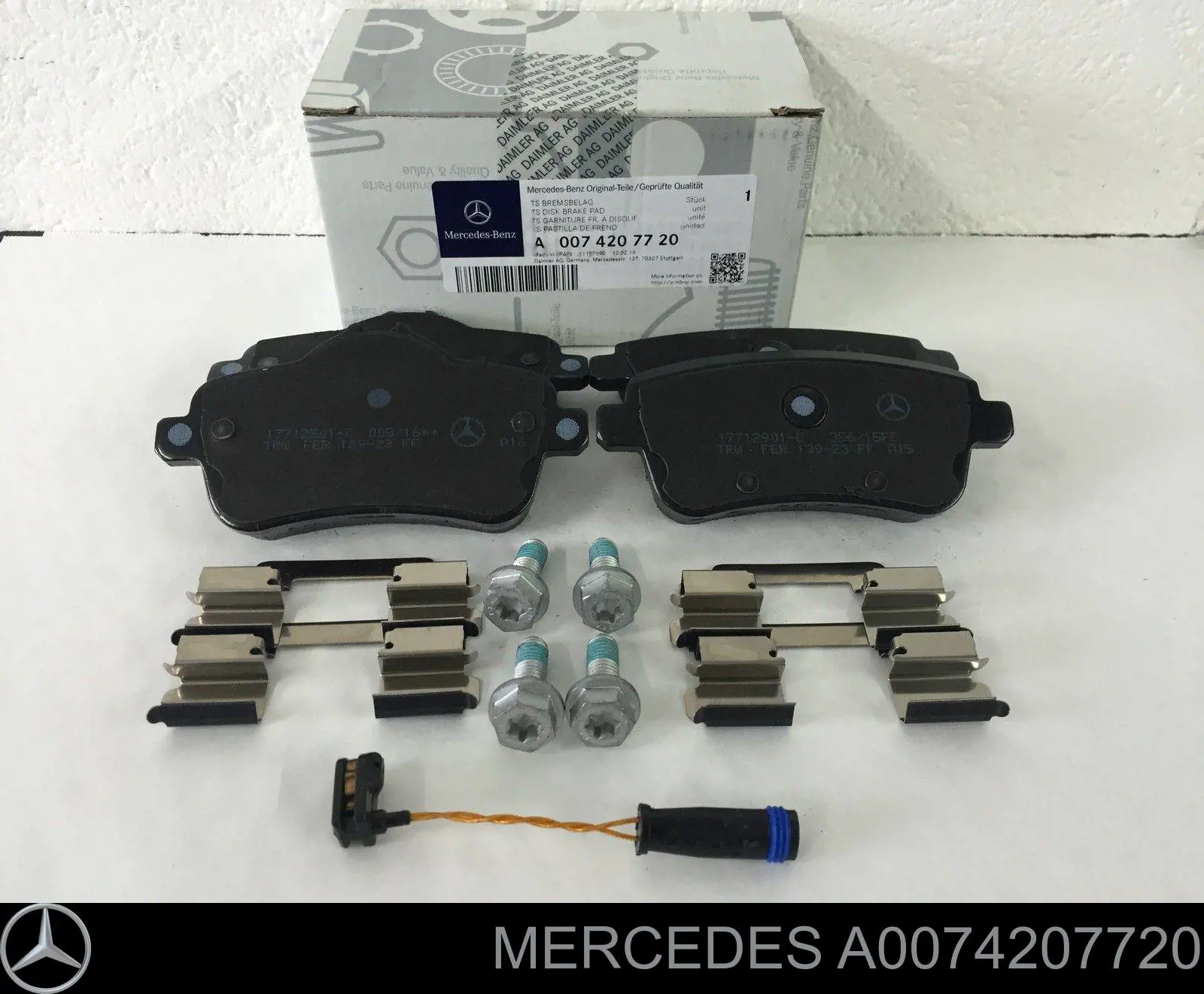 A0074207720 Mercedes Sapatas do freio traseiras de disco