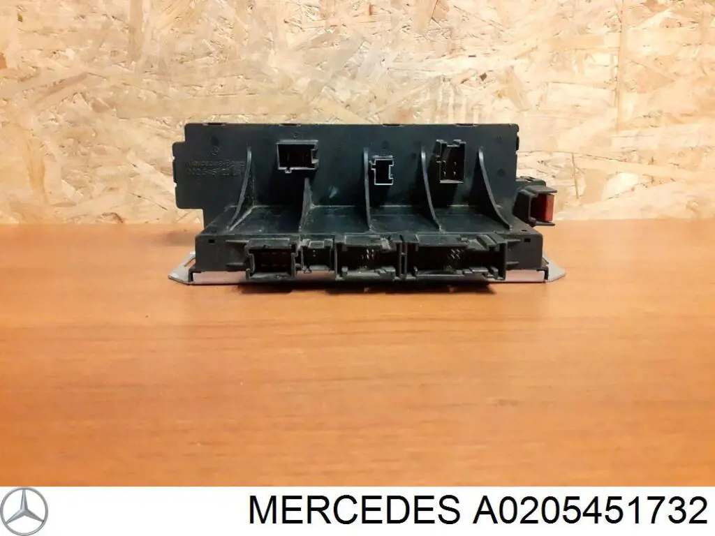 Unidade de dispositivos de segurança Mercedes A0205451732 preço, a partir de 105,56 USD