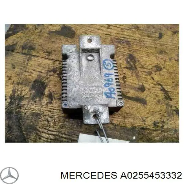 Regulador de revoluções de ventilador de esfriamento (unidade de controlo) Mercedes A0255453332 preço, a partir de 117,07 USD