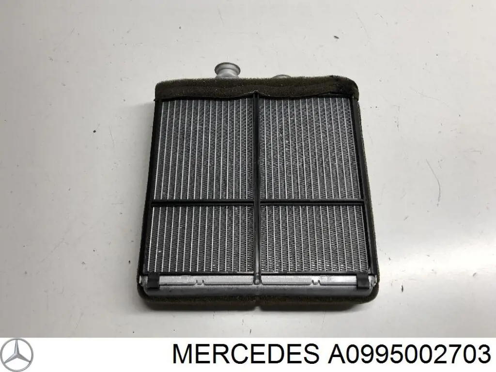 Radiador de esfriamento de motor Mercedes A0995002703 preço, a partir de 148,01 USD