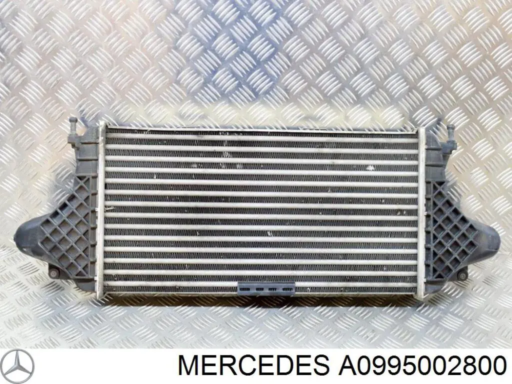 Radiador de intercooler Mercedes A0995002800 preço, a partir de 280,99 USD