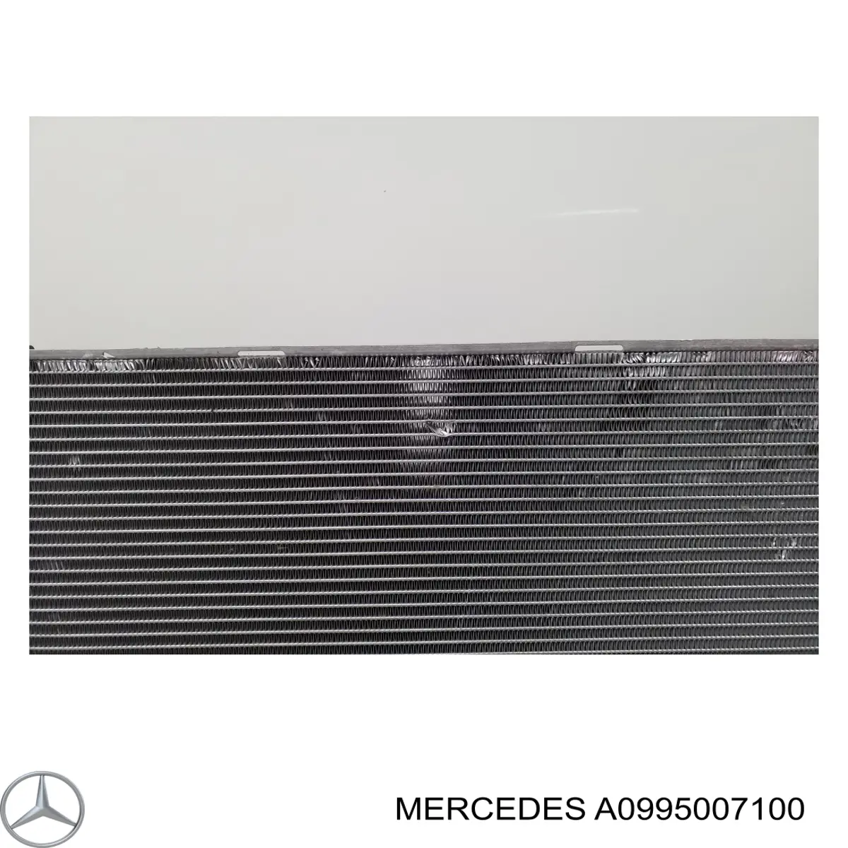 Radiador de esfriamento de motor Mercedes A0995007100 preço, a partir de 217,08 USD